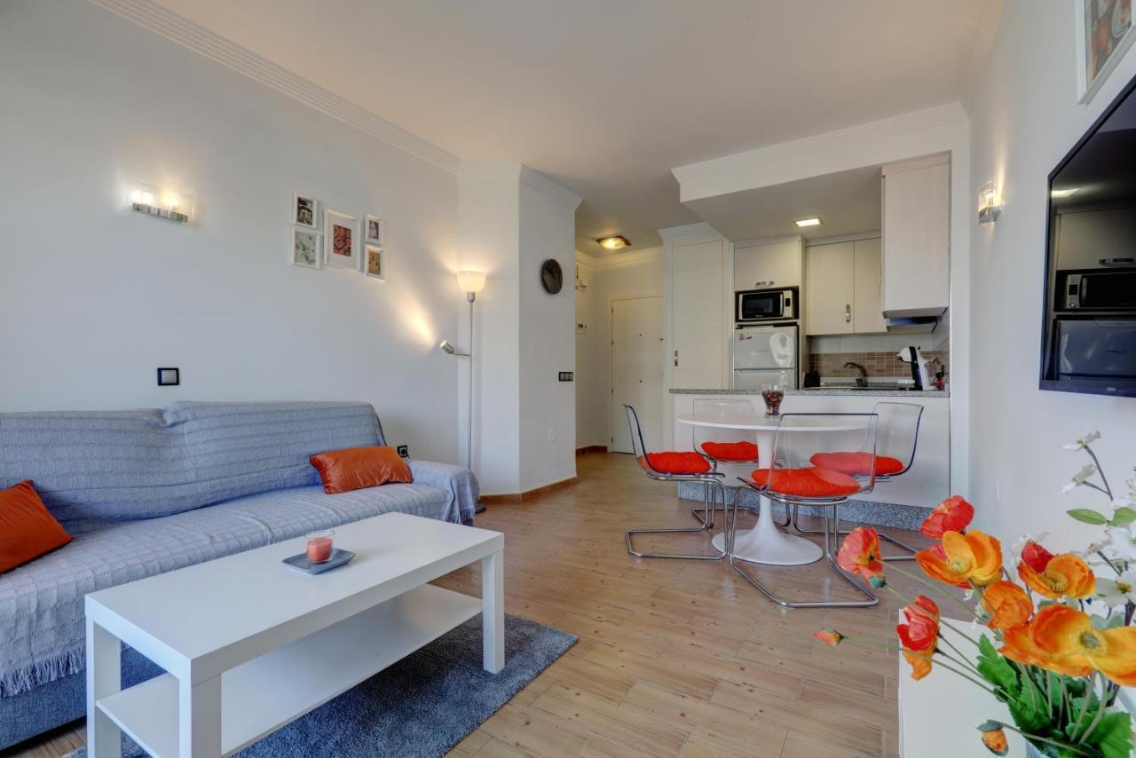 074 - Fabulous Sea View Apartment In Benal Beach Complex Benalmadena Ngoại thất bức ảnh